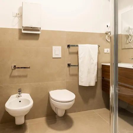 Πανσιόν Barirooms - Crisanzio Μπάρι