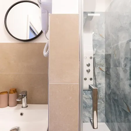 Barirooms - Crisanzio 3* Μπάρι