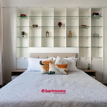 Barirooms - Crisanzio Μπάρι