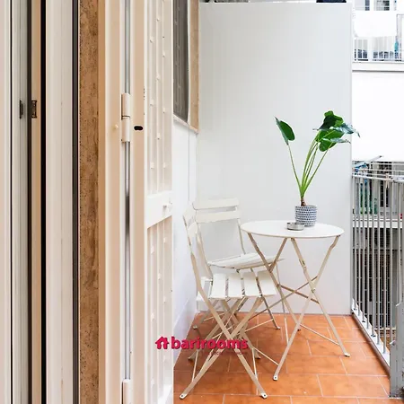 Barirooms - Crisanzio Μπάρι