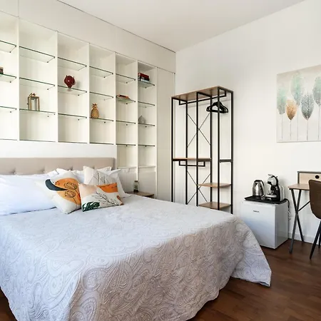 Barirooms - Crisanzio 3*